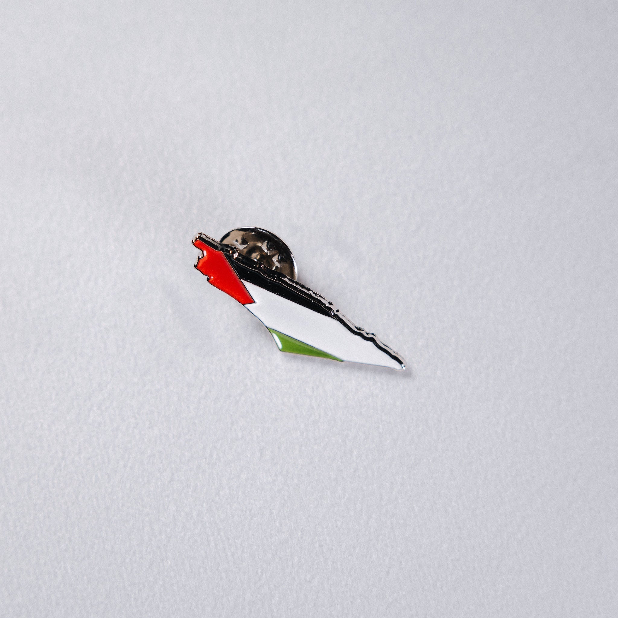 Palestine Flag Pin — image 3