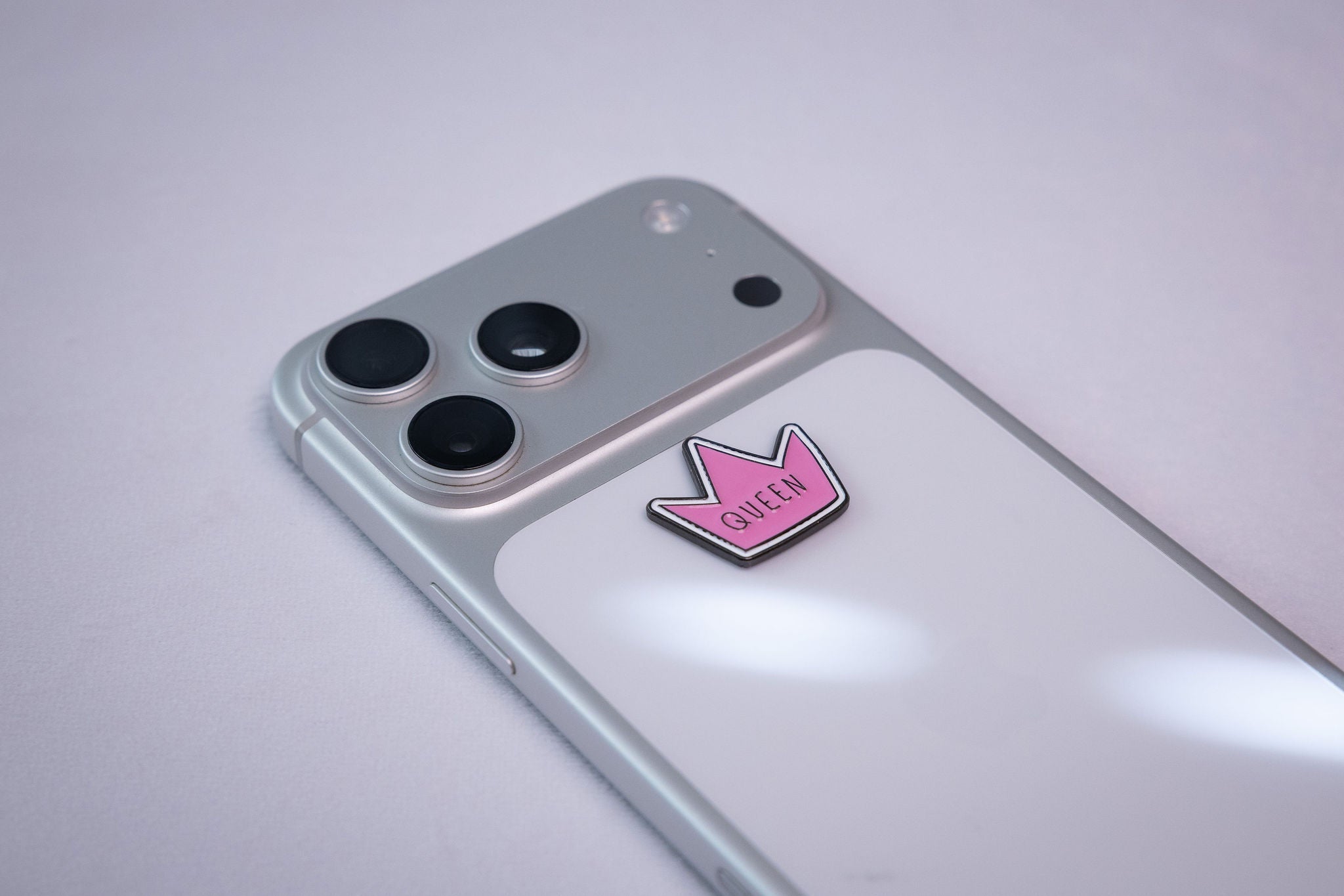 Queen Statement Sticker — 2